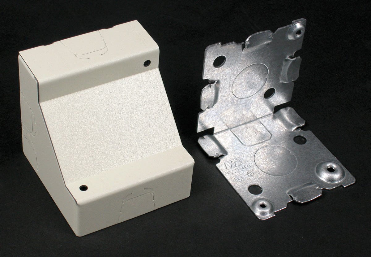 V5719 - Wiremold - V5719 Corner Box Fitting