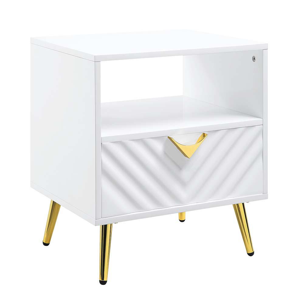 Gaines White High Gloss Finish End Table