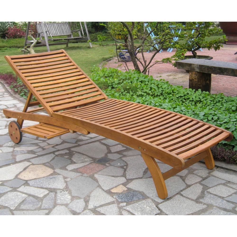 Acacia Chaise Lounge with Pull Out Tray