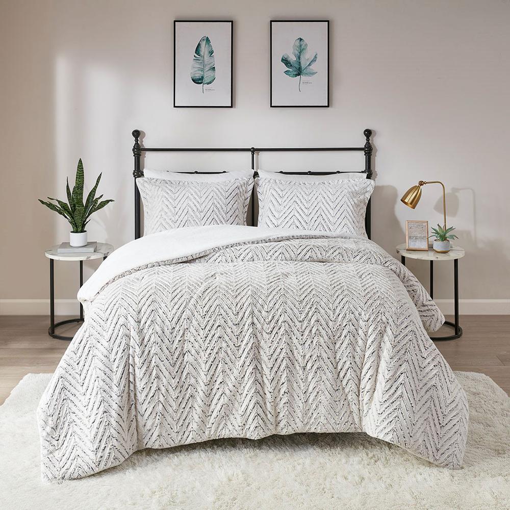 100% Polyester Adelyn Brushed Long Fur Duvet Cover Set