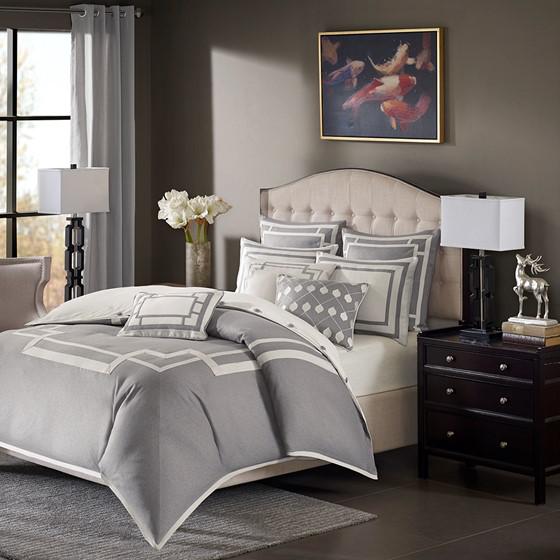 100% Polyester Jacquard Pieced 8 Pcs Comforter Set w/ strapping, MPS10-203-BOB