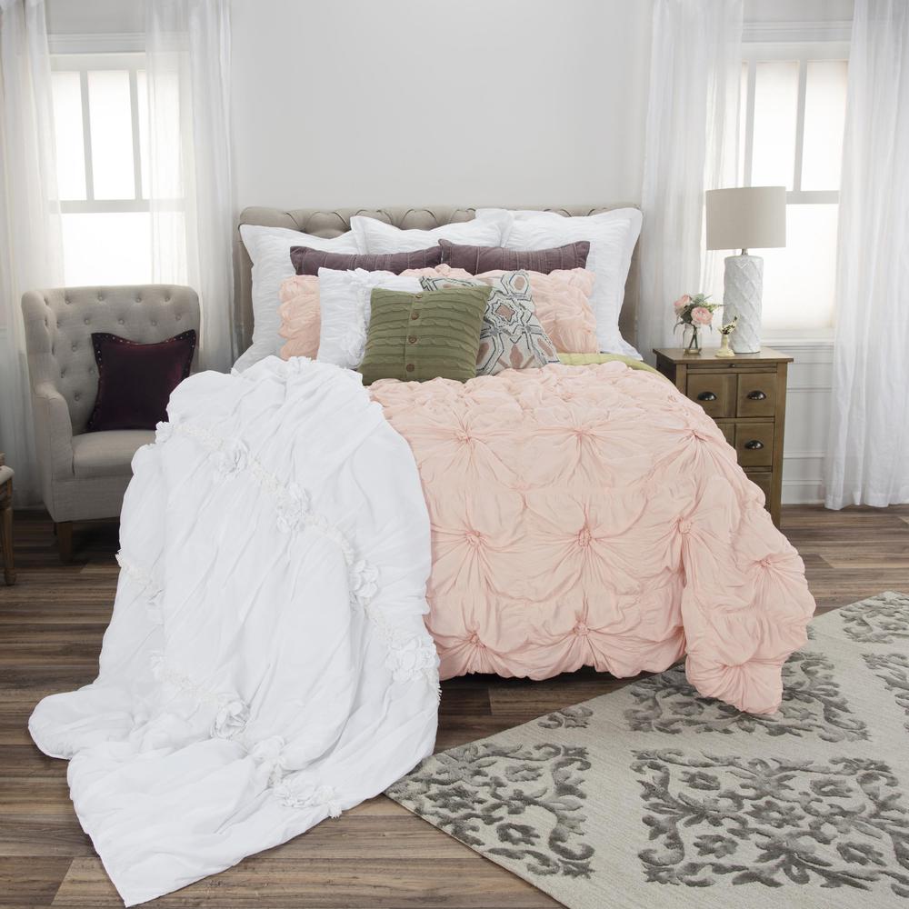 68" x 86" Comforter